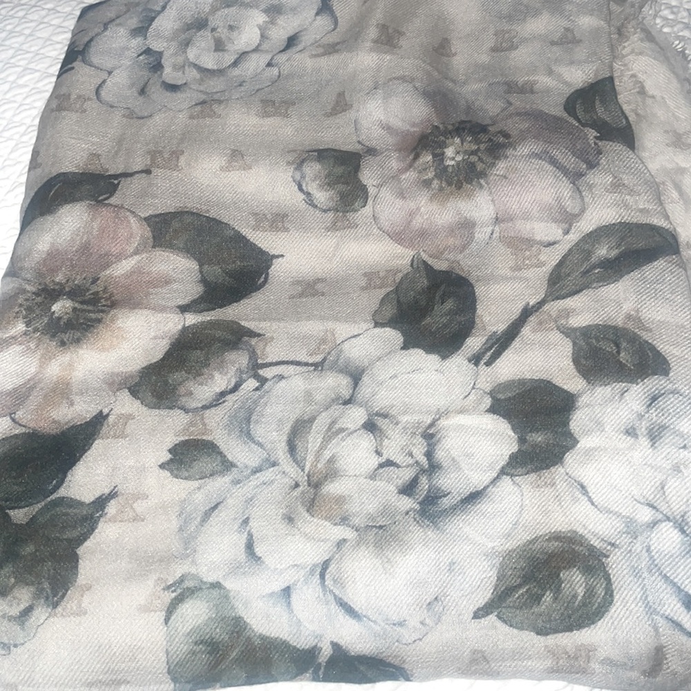 Max Mara Shawl/Wrap